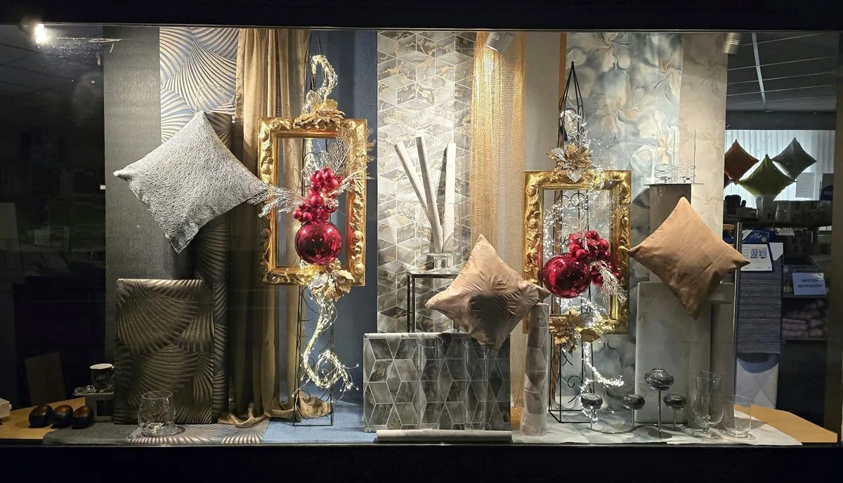 Schaufenster mit Dekostoffen